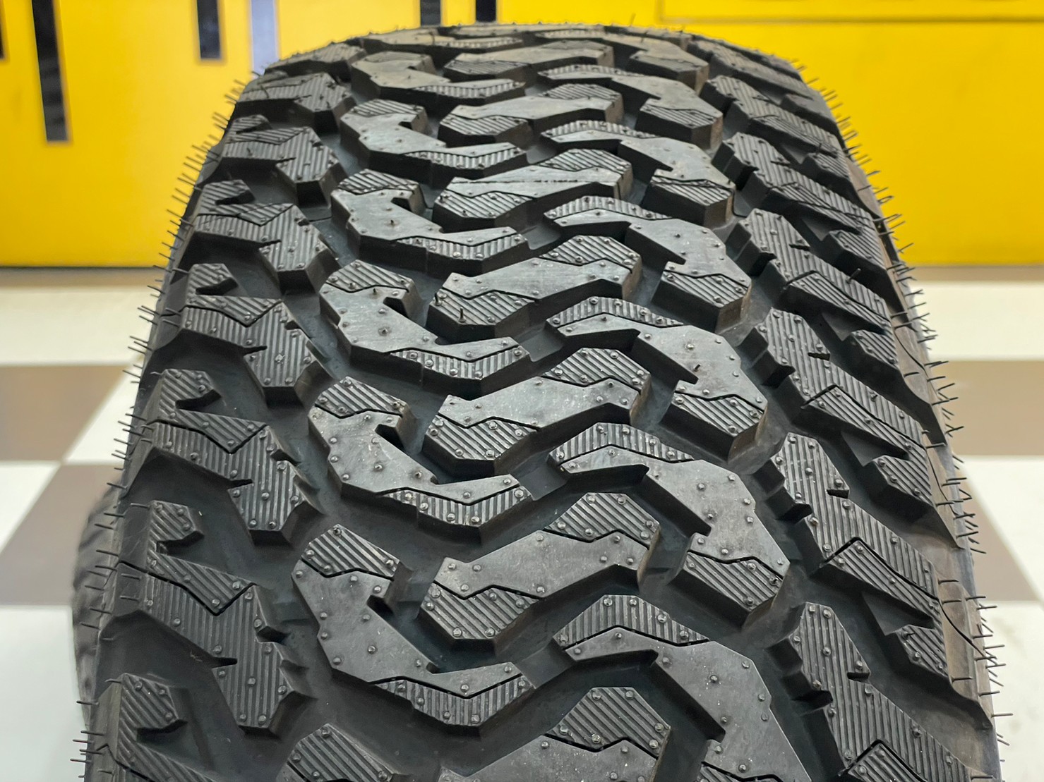KINTO KAIJU-2 265/70R16 ยางใหม่ปี2022