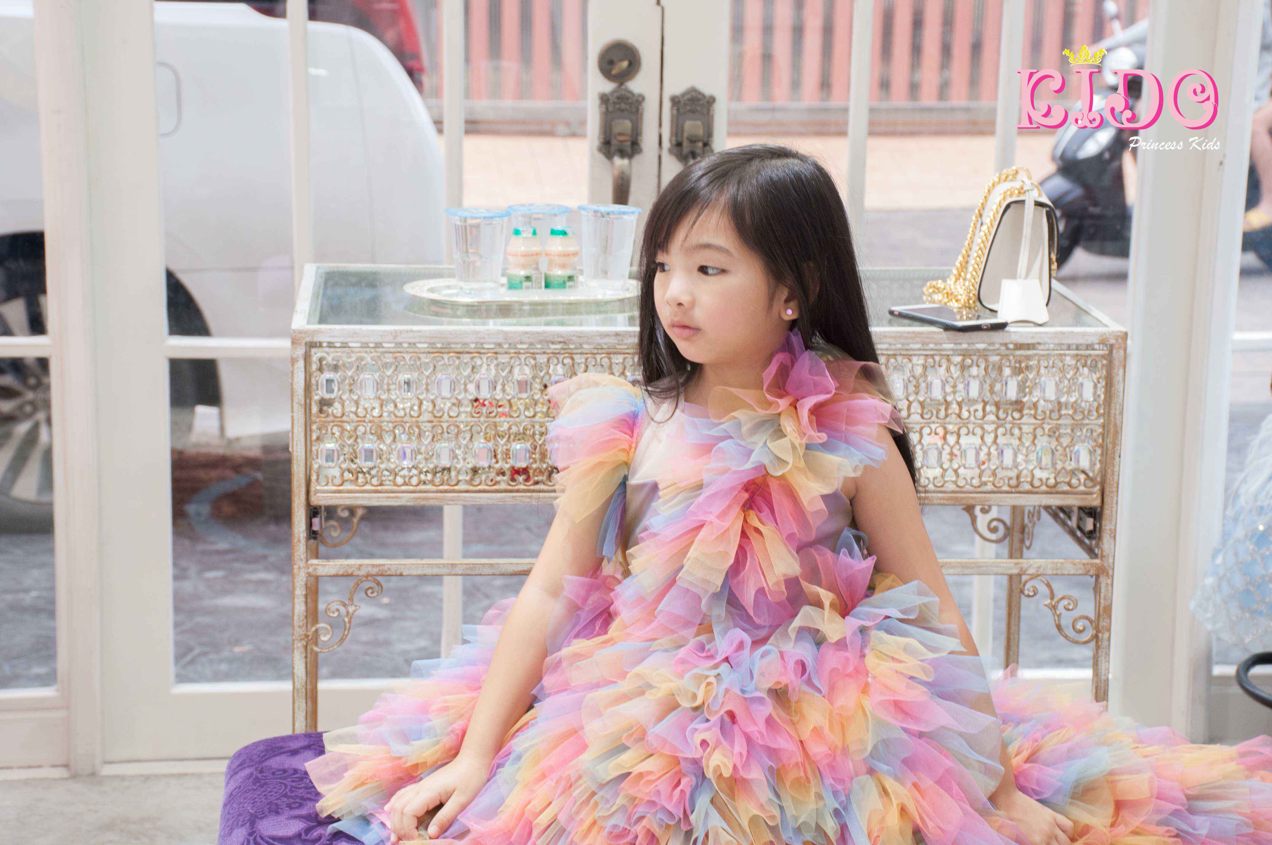 เช่าชุดเด็ก*มีหน้าร้านอยู่รัชดา ลองได้ เปลี่ยนได้ ถ่ายรูปเองจากสินค้าจริง*W18207 ชุดราตรีเด็กออกงาน สีสันสดใส ชุดเดินแบบเด็ก ชุดประกวดเด็ก