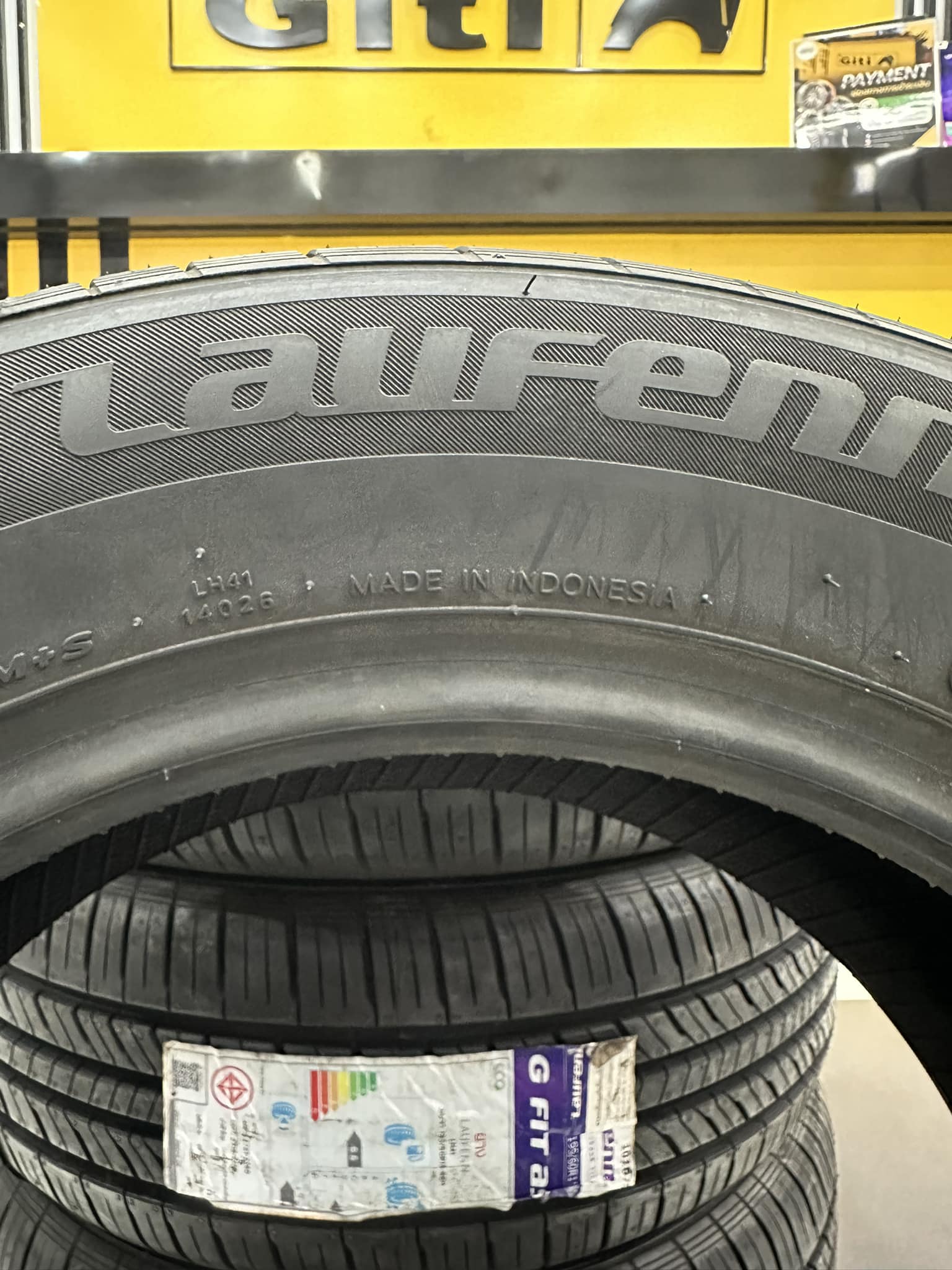 🔥#ยางใหม่ปีเก่า🔥 #Laufenn G Fit As 195/60R15 ยางใหม่ปี21