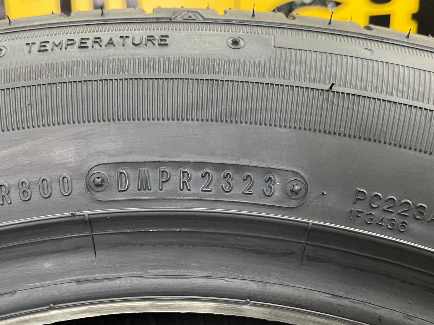 ยางใหม่ดันลอป DUNLOP SP SPORT FM800 225/55R18 ยางใหม่ปี2023 (4เส้น)