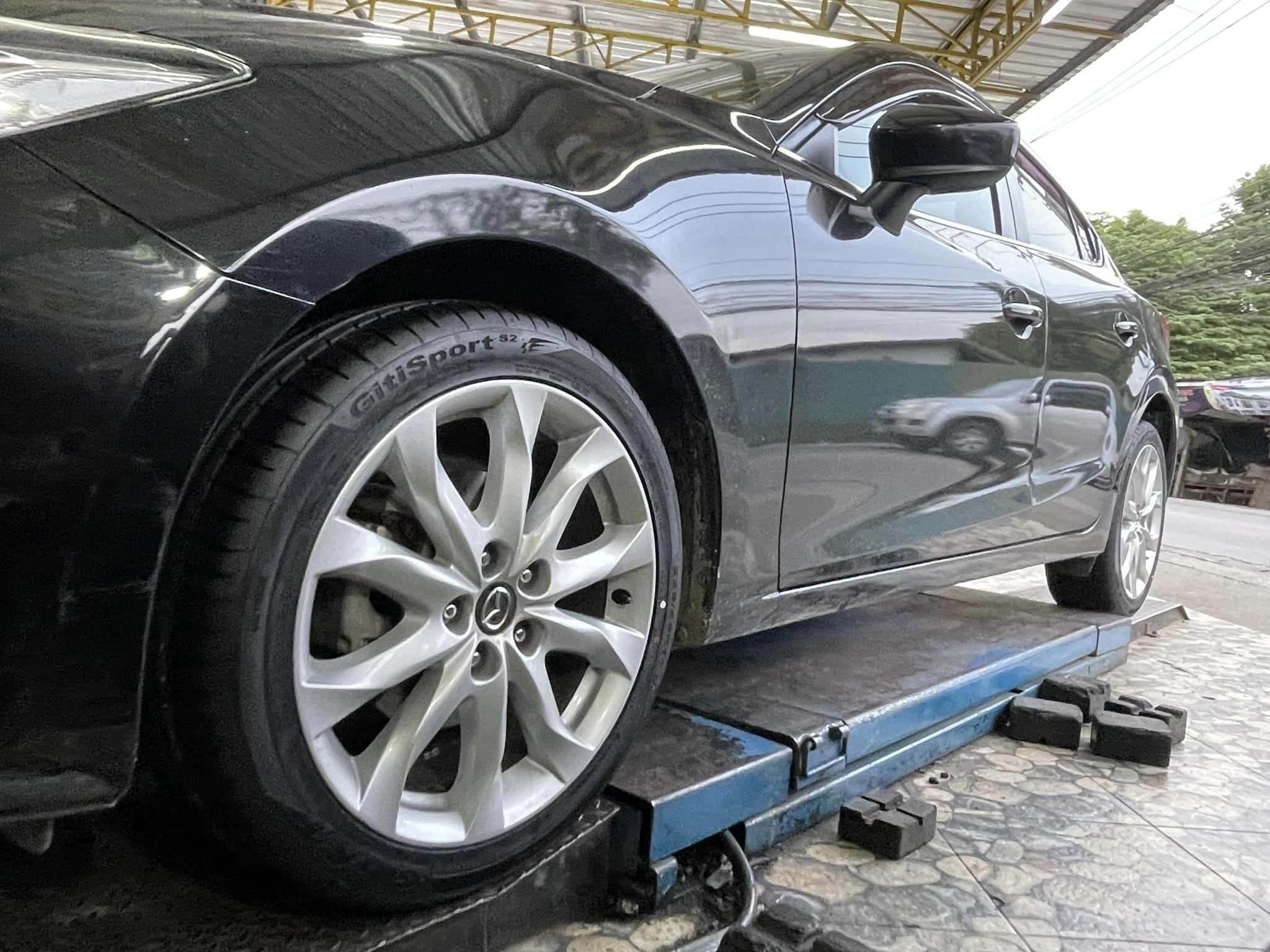 🚗#MAZDA_3 #Giti_SportS2 #225/45R18