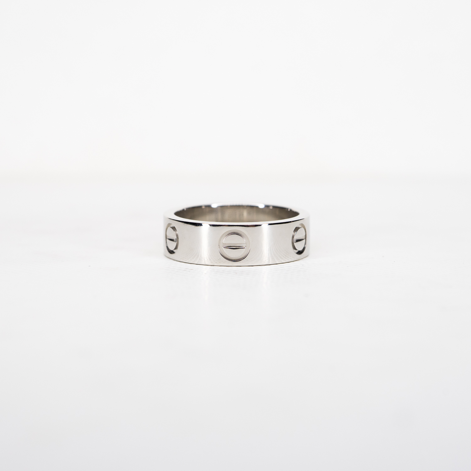 แหวน Cartier Love Platinum950 ไซส์ 50# (Used)