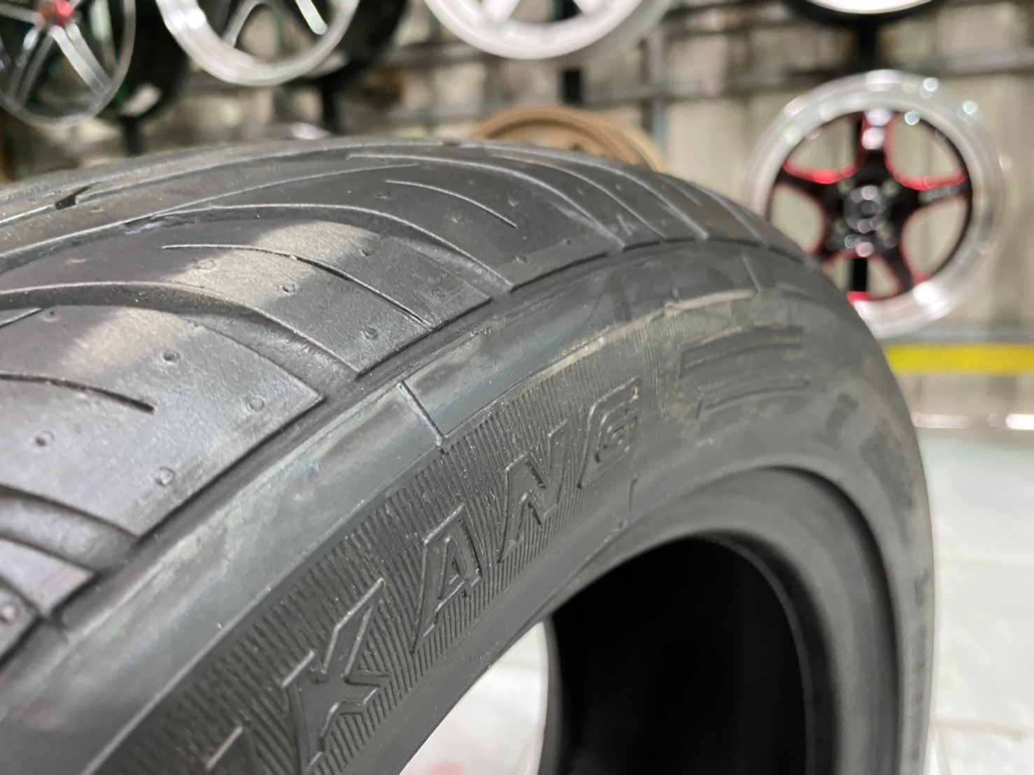 215/40R17 Nankang NS-2 ยางสมรรถนะสูง พร้อมติดตั้งฟรี