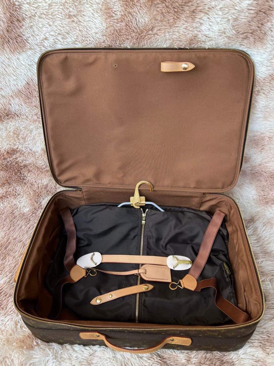 กระเป๋าเดินทางแบรนด์หรูLV Monogram Pegase Legere 55 Rolling