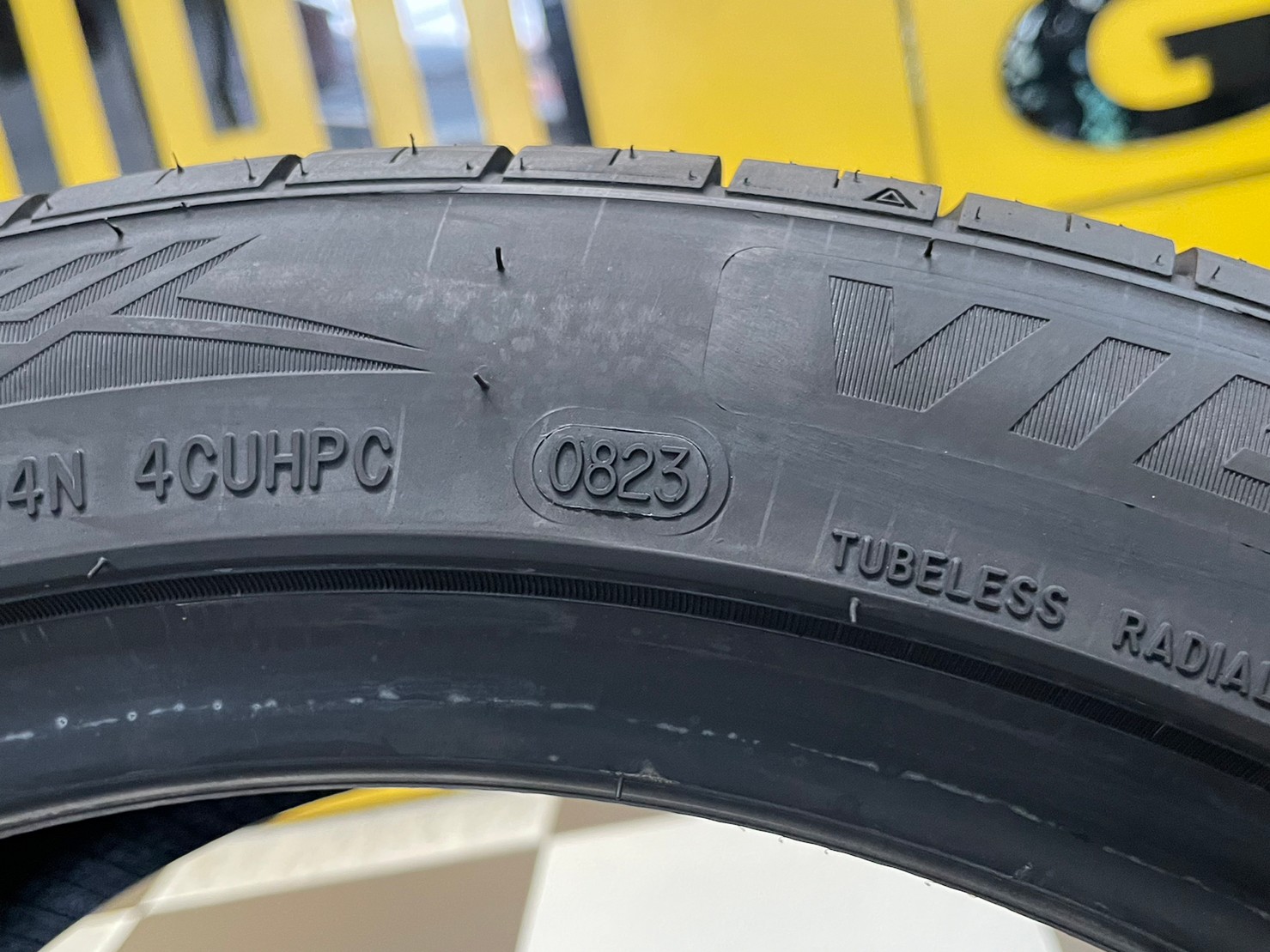 AUSTONE 215/45R17 SP702 ยางใหม่ปี2023