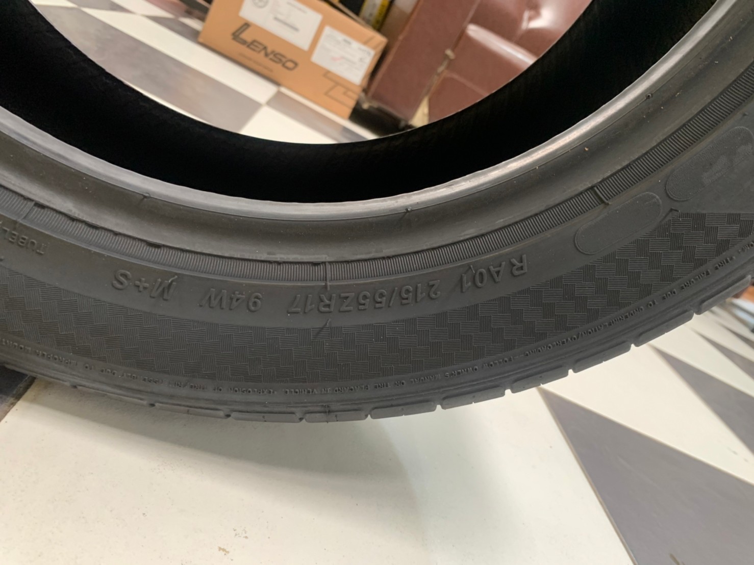 DEESTONE Premium Tourer RA01 215/55R17 ยางใหม่ ยางไทยคุณภาพดี นุ่มเงียบ ยางปี2021