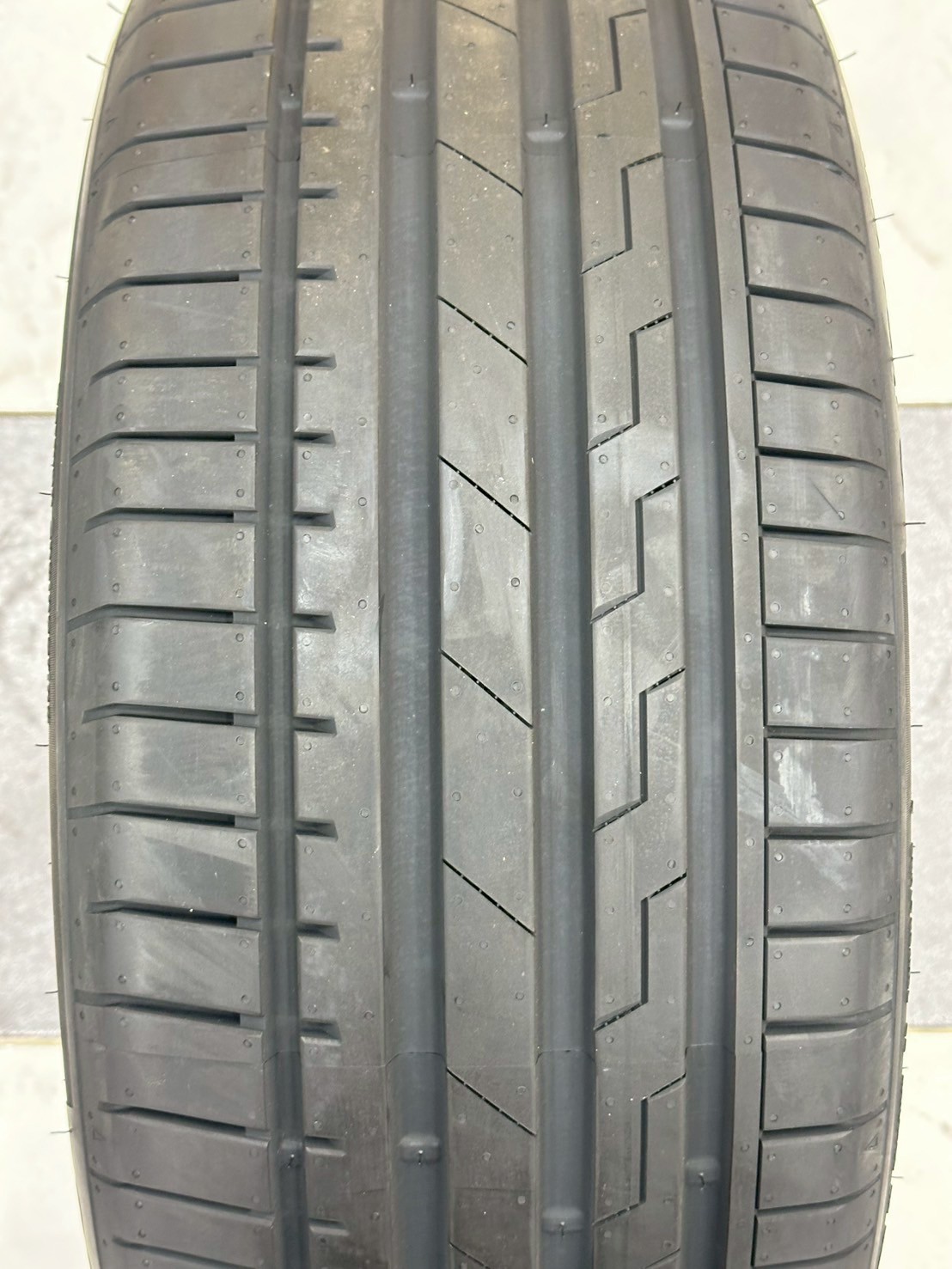 GITI SPORT S2 245/40R19 ยางใหม่ปี2025