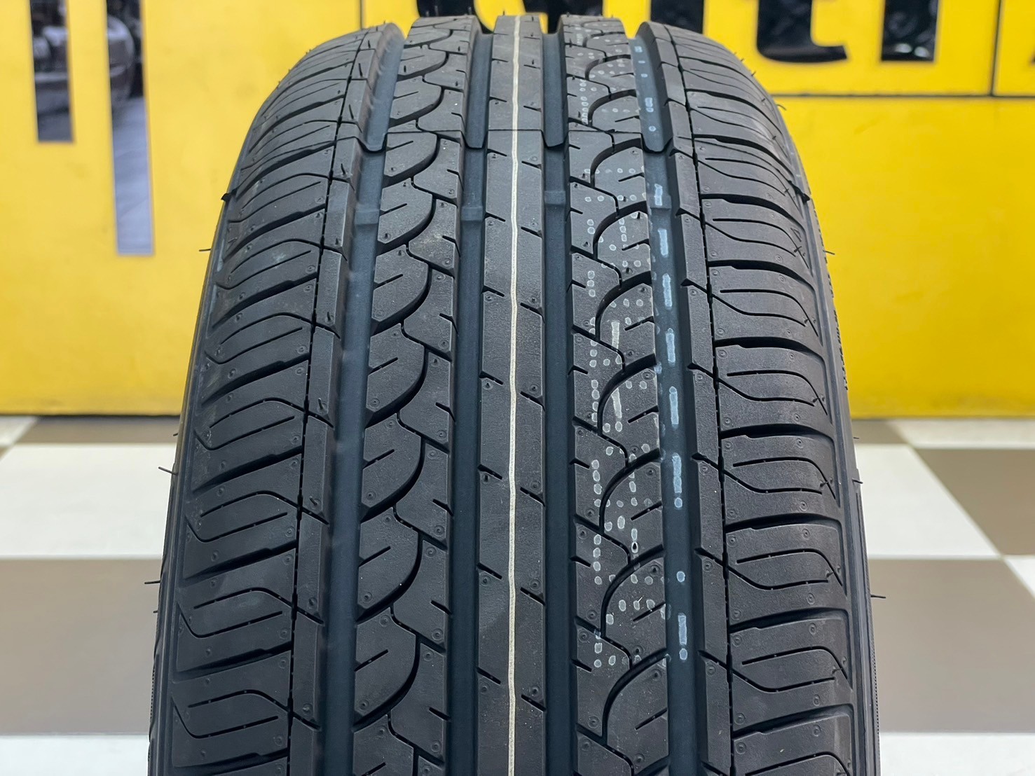ยางใหม่ดีสโตน DEESTONE Public Trans R20 205/55R16 ยางใหม่ปี2024