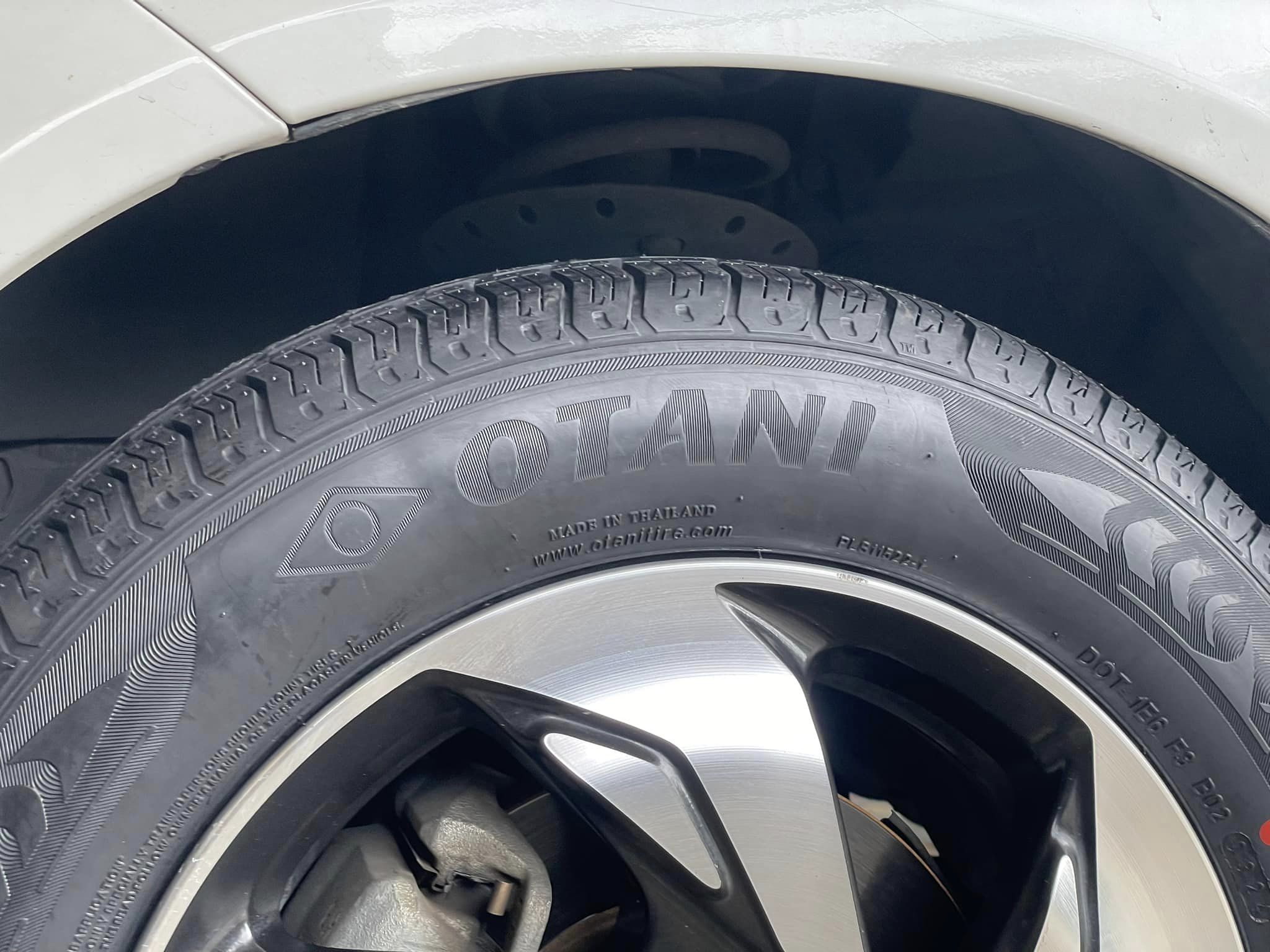เปลี่ยนยาง 🚘 #HONDA_MOBILIO🛞 #OTANI #EK2000 185/65R15