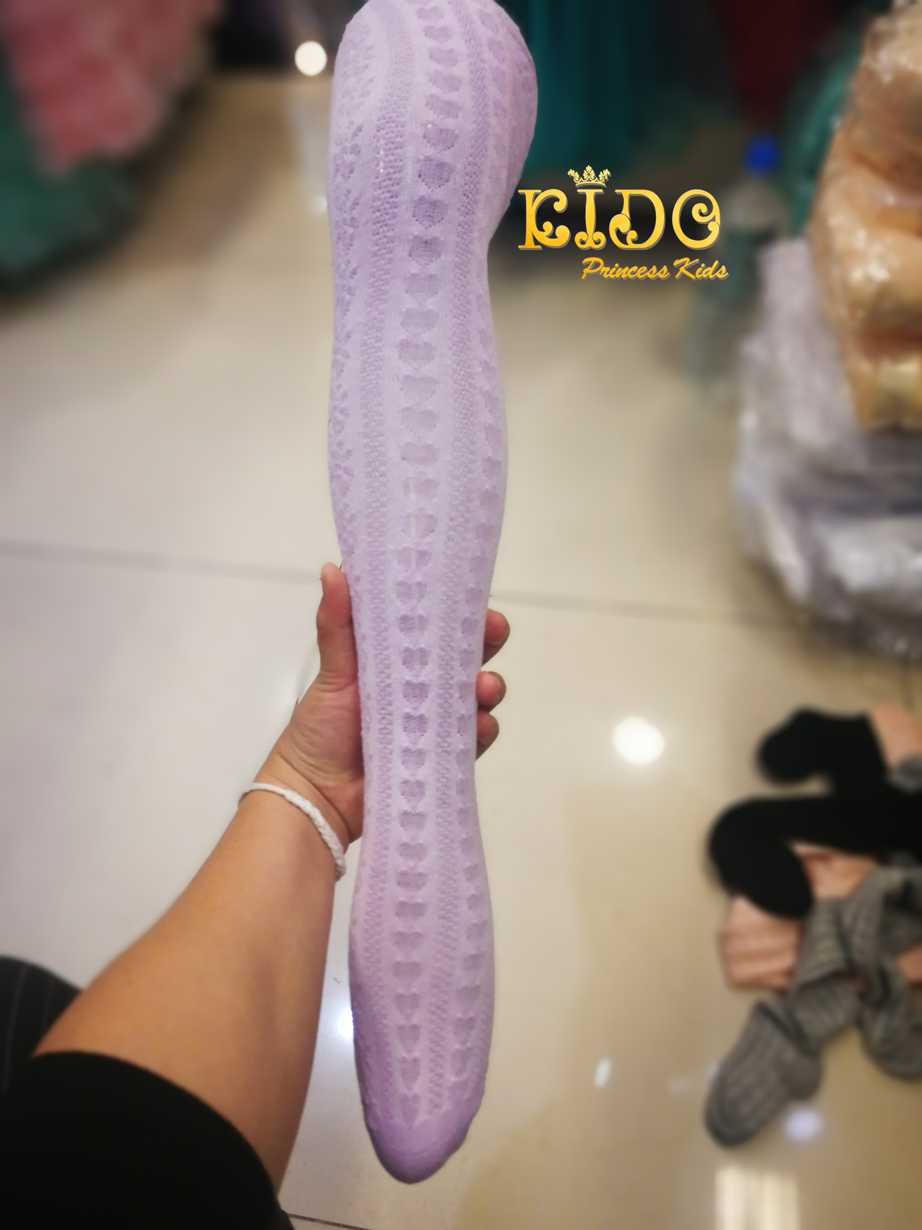 ถุงน่องเด็ก(หน้าร้านอยู่รัชดา)L418 สีม่วง เนื้อผ้าไหมพรมลายหัวใจ