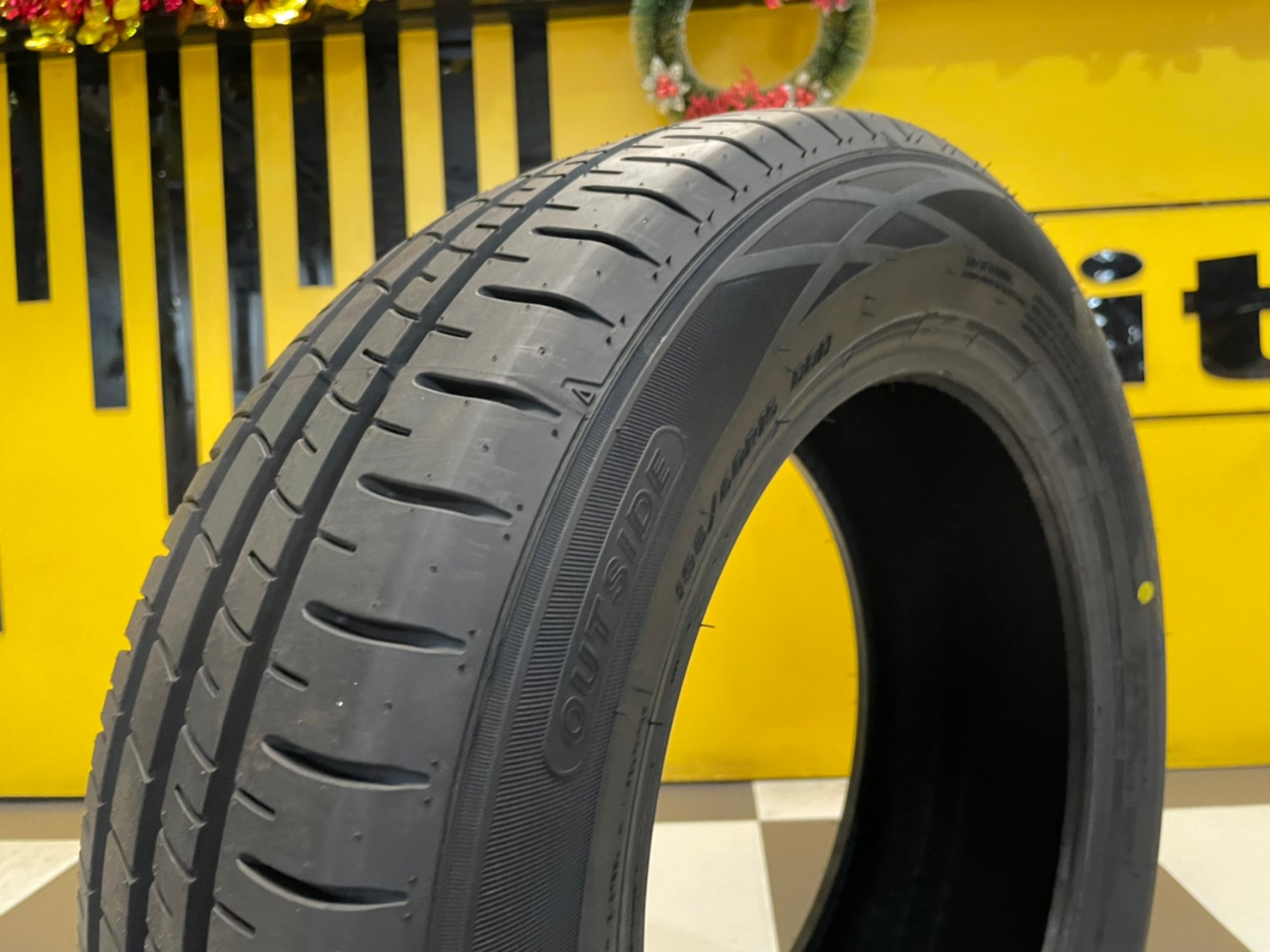 195/60R15 ยางใหม่Dunlop SP Sport Touring R1 ยางใหม่ปี2023