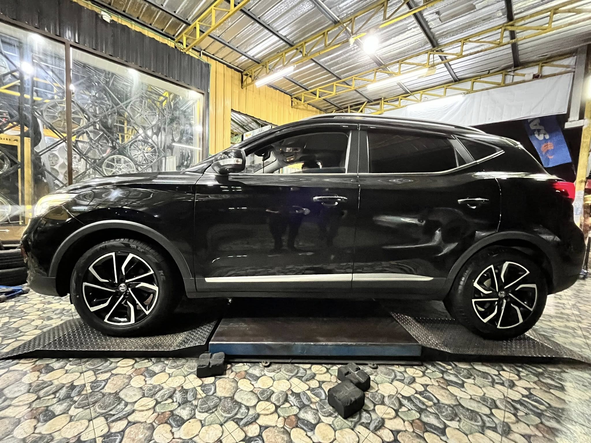 MG_ZS🚘เปลี่ยนยาง 🛞🐘#OTANI_KC2000 215/55R17