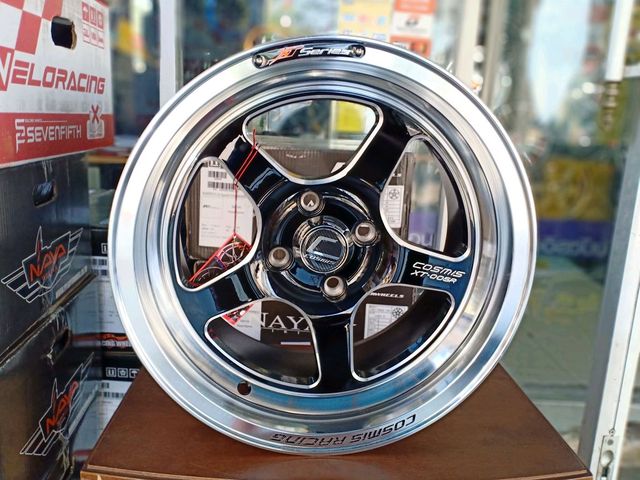 ล้อแม็กใหม่เวลขอบ15 Cosmis XT-005R ขนาด4รู100