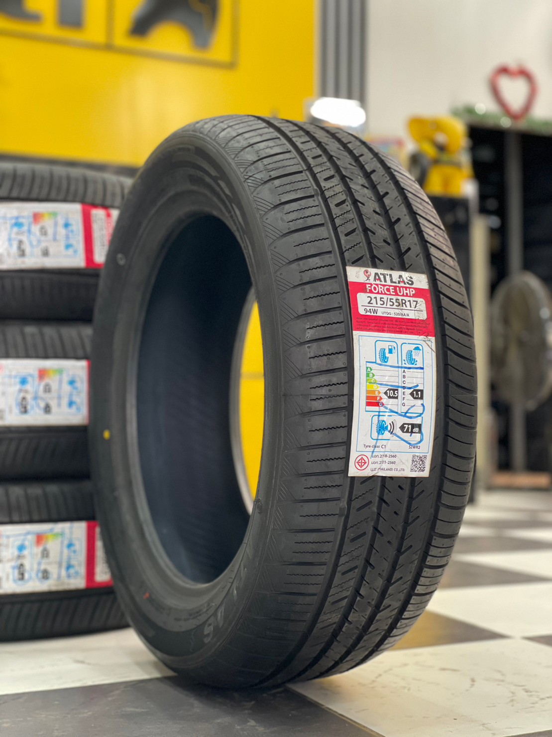 #ATLAS FORCE UHP 215/55R17 ยางใหม่ปี 2022