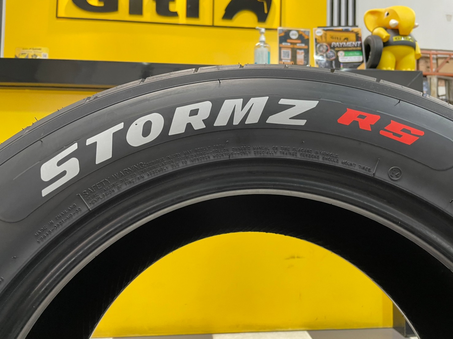 ‼️DEESTONE STORM RS ยางใหม่ปี2023‼️ราคาเริ่มต้น2200บาท