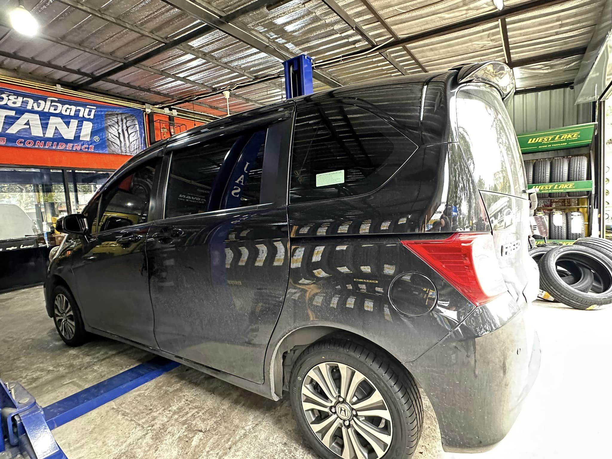 🚘 #HONDA_FREED 🛞#OTANI_KC1000 195/50R15