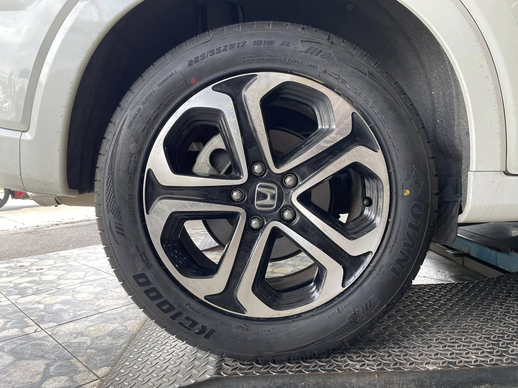 HONDA_HRV 🚘เปลี่ยนยาง 🛞🐘#OTANI_KC1000_225/55R17