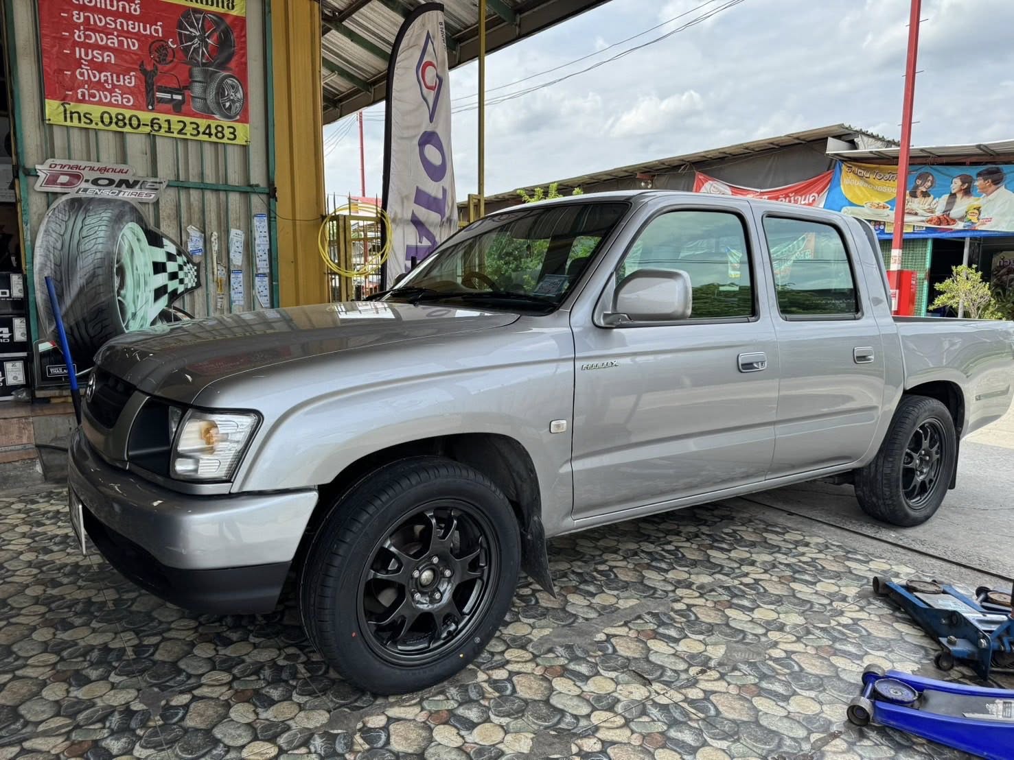 TOYOTA_Tiger🚘🛞🐘#OTANI_KC2000_215/55R17