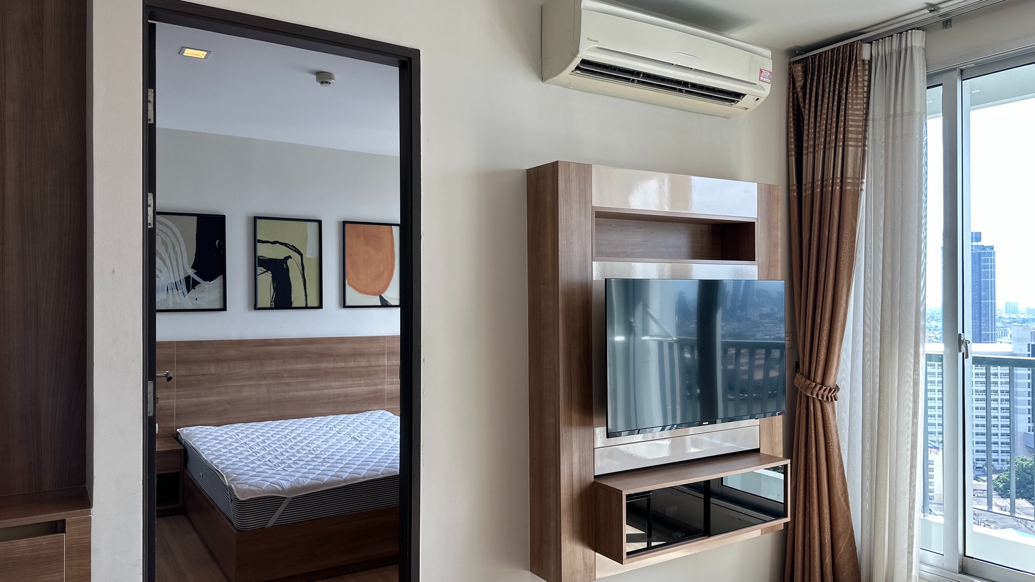 *FOR RENT* Rhythm Sathorn ห้องสวยแต่งครบ ใกล้ BTS สะพานตากสิน 250 ม.