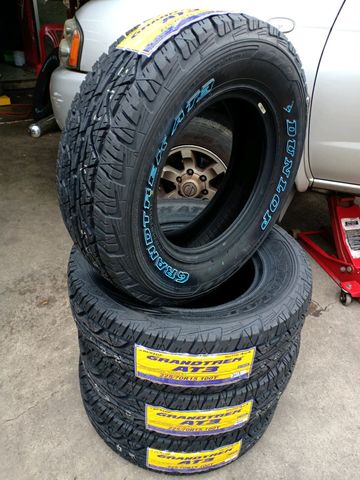 ยางใหม่ Dunlop Grandtrek AT3 225/70R15