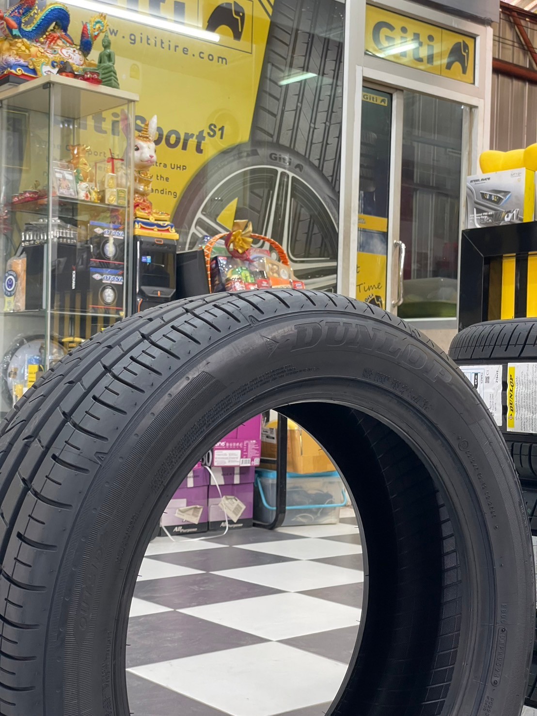 🔥🔥ราคาโปรโมชั่น🔥🔥🔥 ยางใหม่ DUNLOP SP SPORT FM800 225/55R18 ยางใหม่ปี2024