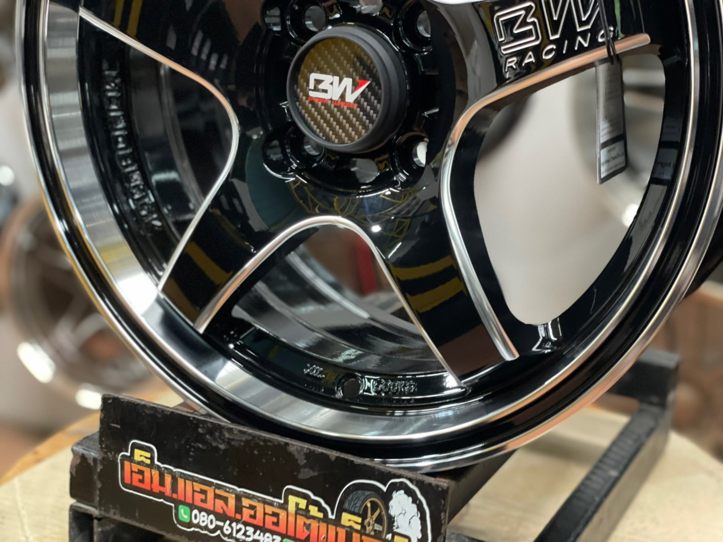 ล้อแม็กซ์ขอบ15 Brightwheels BW-63 ขอบ15 กว้าง7 ออฟ38 4รู100 สีดำขอบเงา(LP/B)