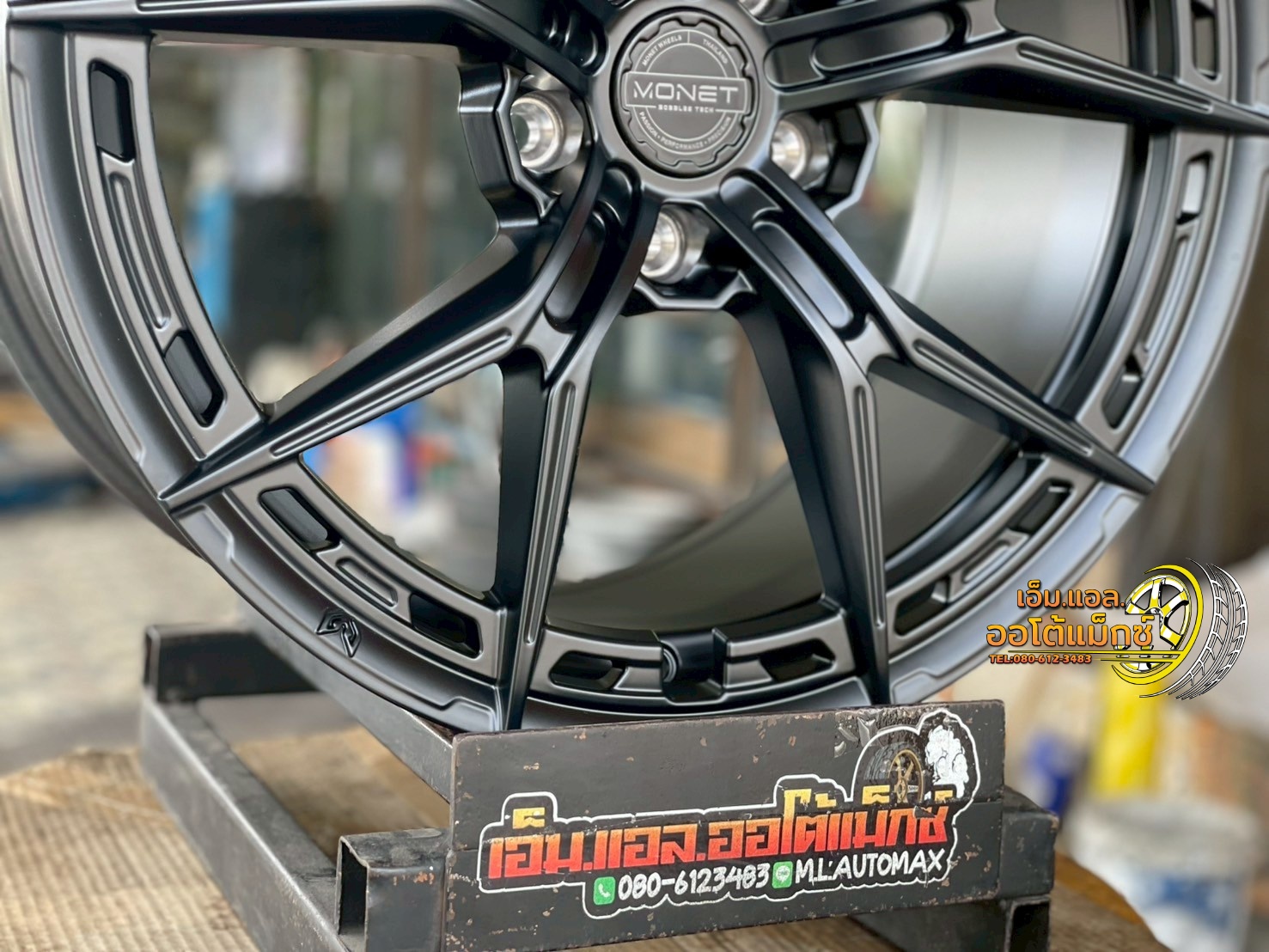 #ล้อแม็กซ์WHEELS PERFORMANCE ขอบ18" กว้าง 8.5 ET+35 PCD สามารถใส่รถ 5x112 5x113 5/114.3 BK