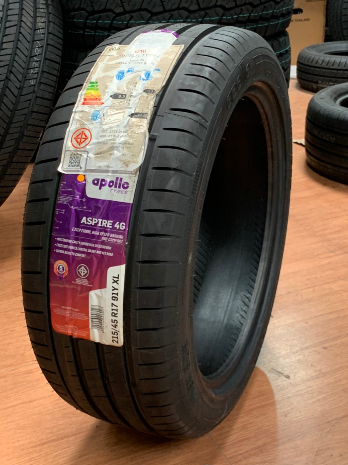 Apollo215/45R17 Aspire4G ยางใหม่ปี202