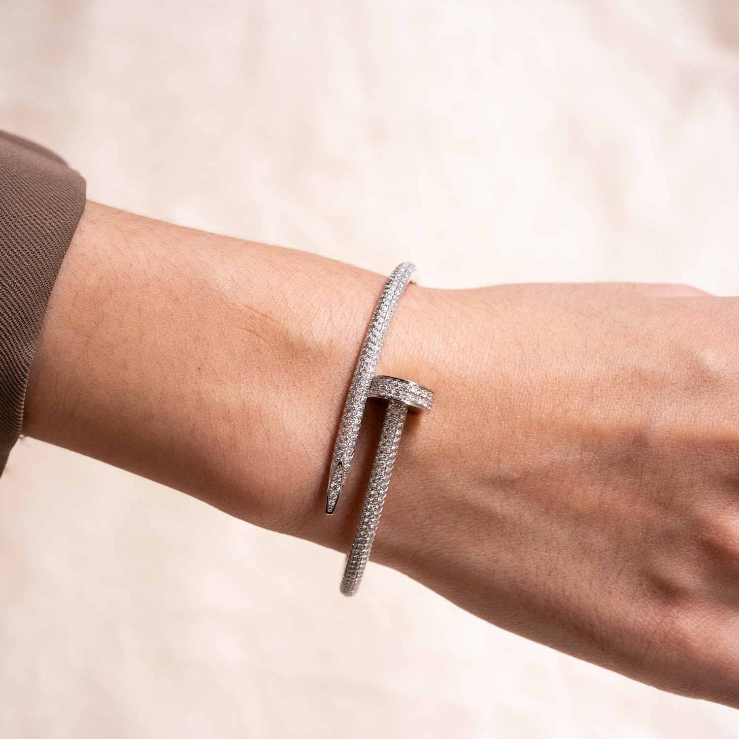 **Sold** แหวน Cartier Juste Un Clou Bracelet with Pave Diamond ทองขาว18K ไซส์ 16# (Used) +กล่องและการ์ดไทย2022