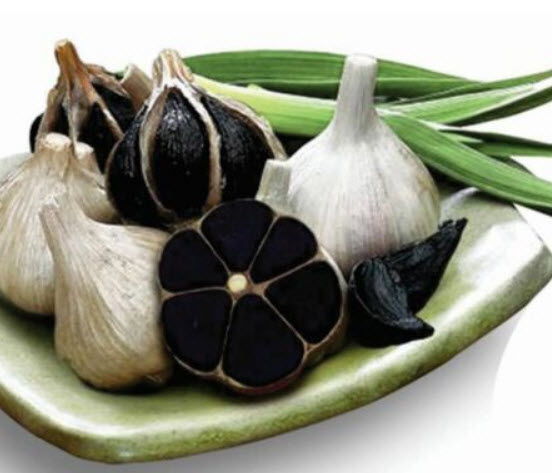 กระเทียมดำ (Black Garlic) / 25 เม็ด