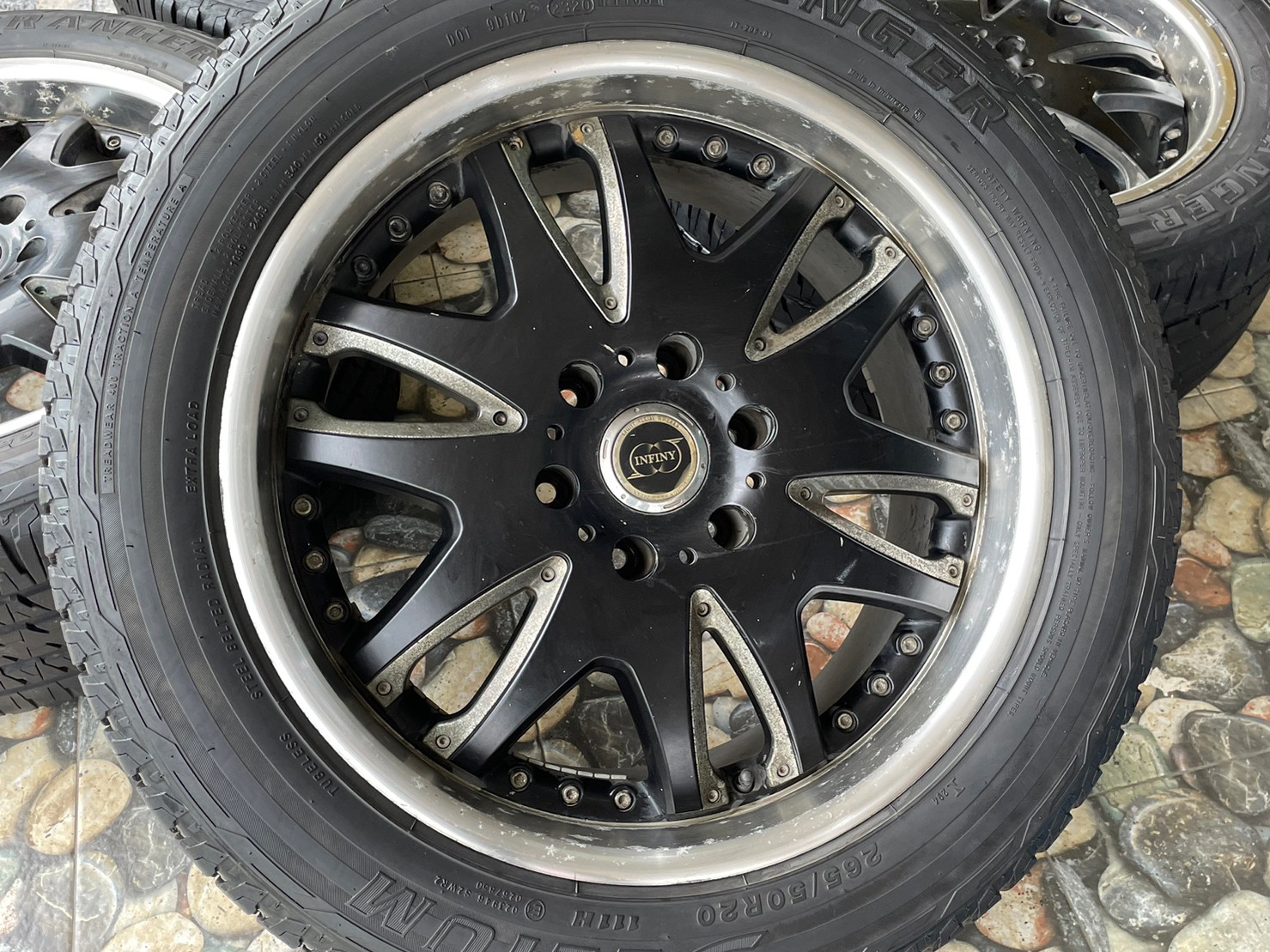 #ล้อแม็กซ์มือสองขอบ20 #Infinity 20x9 ET20 #6x139.7 สีดำขอบเงาพร้อมยาง 265/50R20 ยางปี20