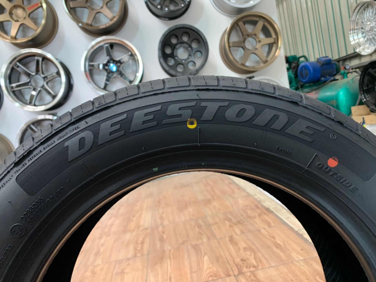 185/60R15 Deestone RA01 ยางใหม่ปี2022