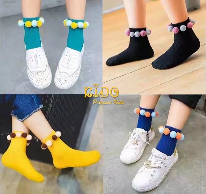 ssถุงเท้าเด็ก(มีหน้าร้านอยู่รัชดา)SC878 ถุงเท้าสีน้ำเงิน สีเทา สีดำข้อติดลูกบอลเล็กๆน่ารักๆ