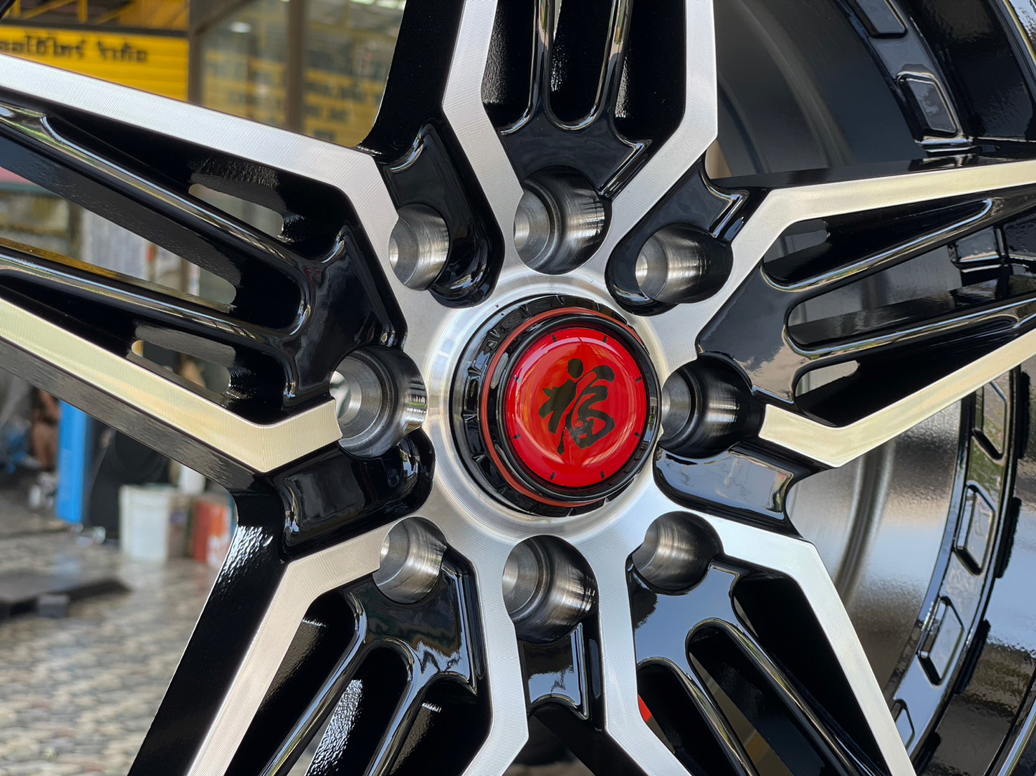 ล้อแม็กซ์ใหม่ขอบ15 MGW ขอบ15 Model MF-1249 15 กว้าง6.5 ออฟ35 4x100 4x114.3 สวยหรู