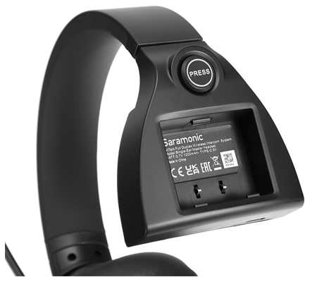 Saramonic WiTalk WT9S 9-Person Full-Duplex Wireless Intercom System