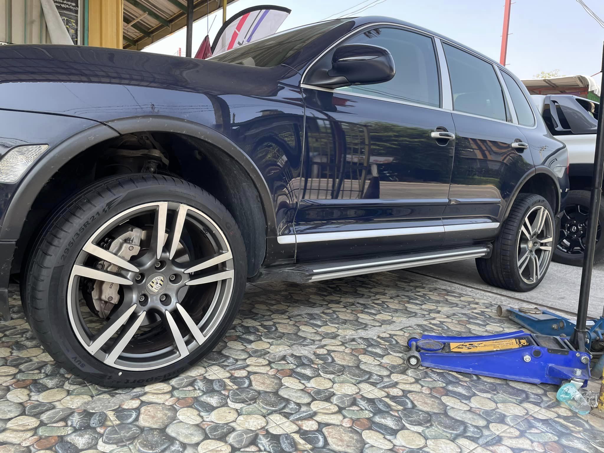 ❤️ #PORSCHE_CAYENNE🛞 🛞🐘#GITI #SportS2_295/35R21🐘
