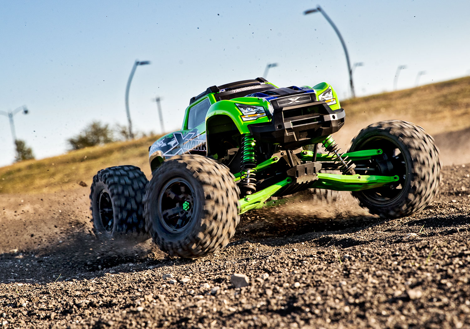 7895G Suspension kit, X-Maxx® WideMaxx®, green (includes front & rear suspension arms, front toe links, driveshafts, shock springs)