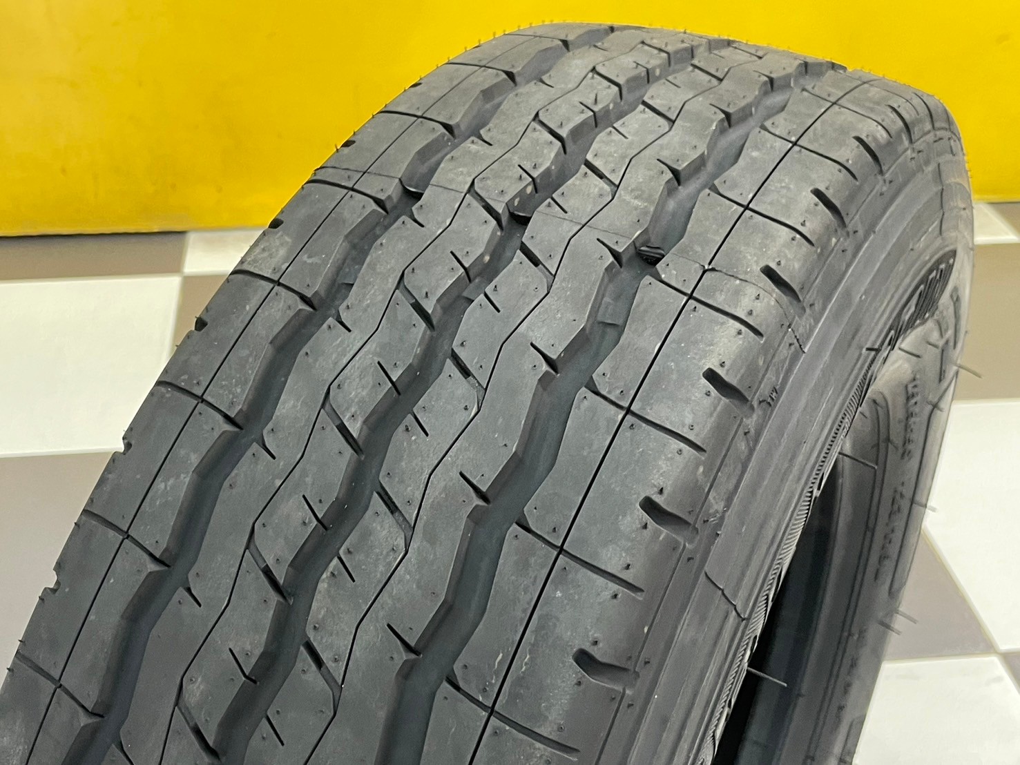 🔥ยางสายบรรทุกยังมีโปรโมชั่นอยู่นะคะ🔥 ยางบรรทุกดับเบิ้ลคอยน์ DOUBLE COIN 225/75R15 ยางใหม่ปี2024 ผ้าใบ14ชั้น