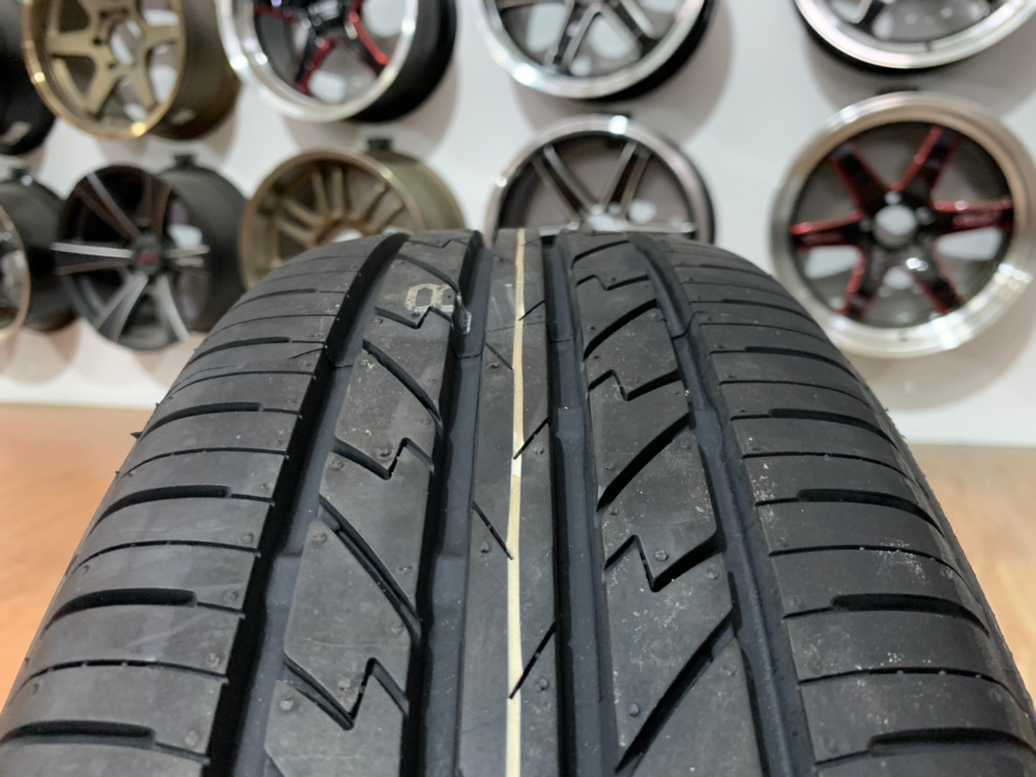 185/55R16 DAYTON BY Bridgestone ยางคุณภาพดีมาตรฐานผลิตโดยบริสโตน ยางใหม่ปี2021
