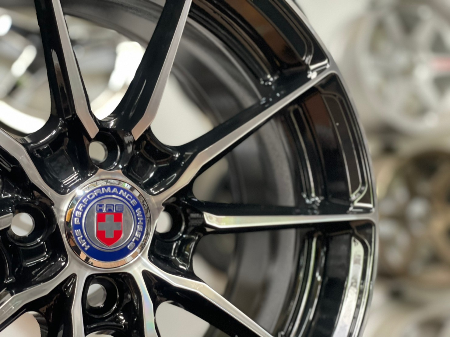 ล้อแม็กขอบ15 HRE Model 308 งานไทย SSW 4รู100 กว้าง6.5 ออฟ35 สีดำขอบหน้าเงา