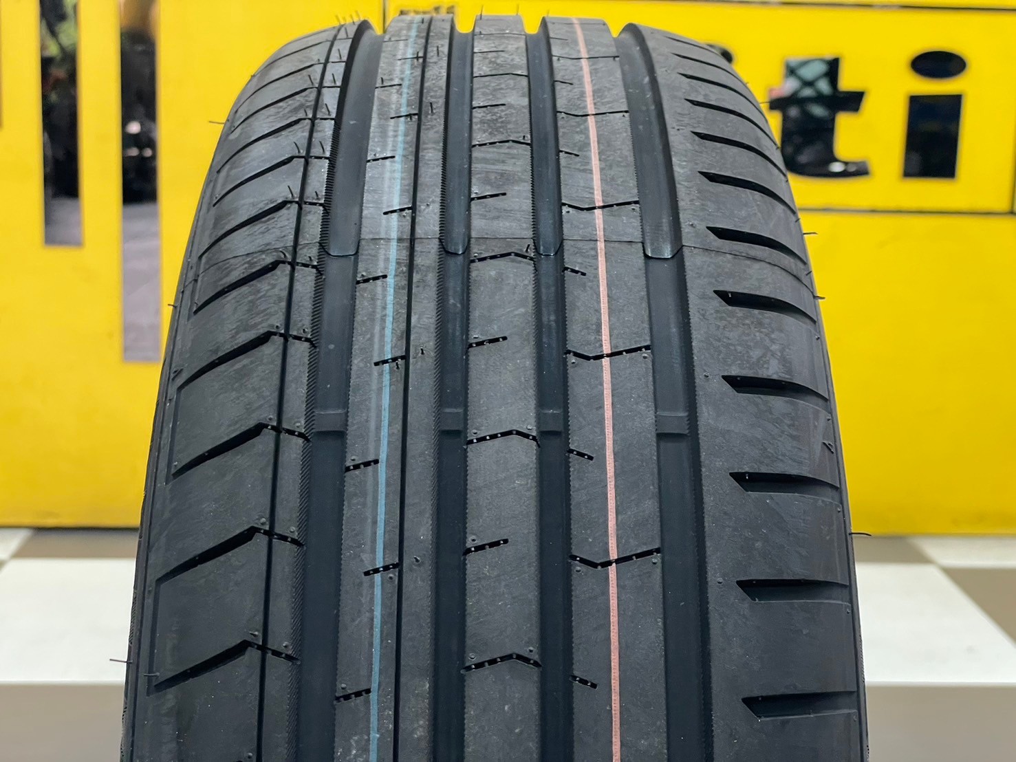 ยางใหม่ คูสโตน KUSTONE PASSION P9 215/55R17 ยางใหม่ปี2024