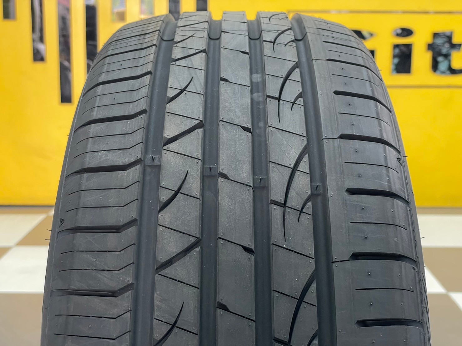 🔥🔥🔥AUSTONE SP602 225/45R18 ยางใหม่ปี2024🔥🔥🔥