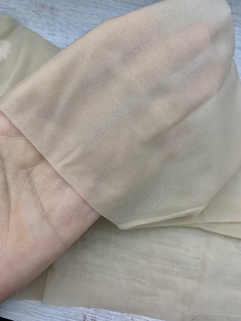 ถุงน่องเด็ก(หน้าร้านอยู่รัชดา)L207 สีเนื้อเรียบ ใส่สบาย