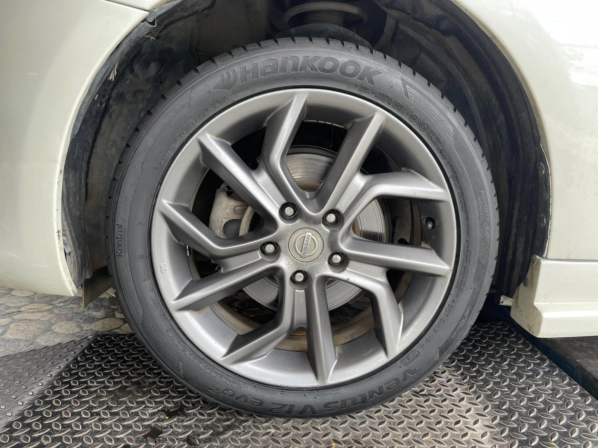 #NISSAN_PULSAR เปลี่ยนยาง #HANKOOK_K120_205/50R17