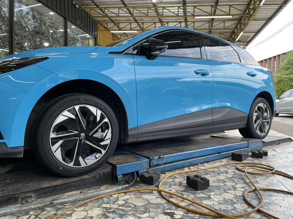 MG_MG4 🚘 เปลี่ยนยาง 🛞🐘#GITI_ControlP10_215/50R17