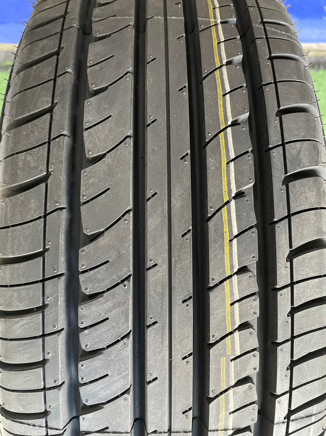 OTANI MK2000 205/70R15 ยางใหม่ปี2023 สอบถามราคาโปรโมชั่นพิเศษ