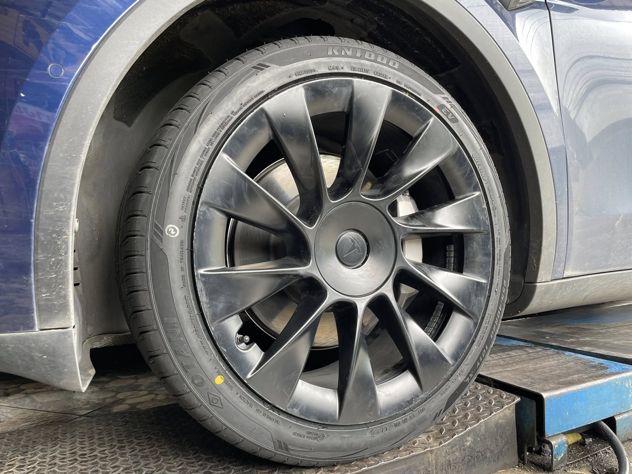 TESLA_ModelY🚘เปลี่ยนยาง 🛞🐘#OTANI KN1000 255/40R20