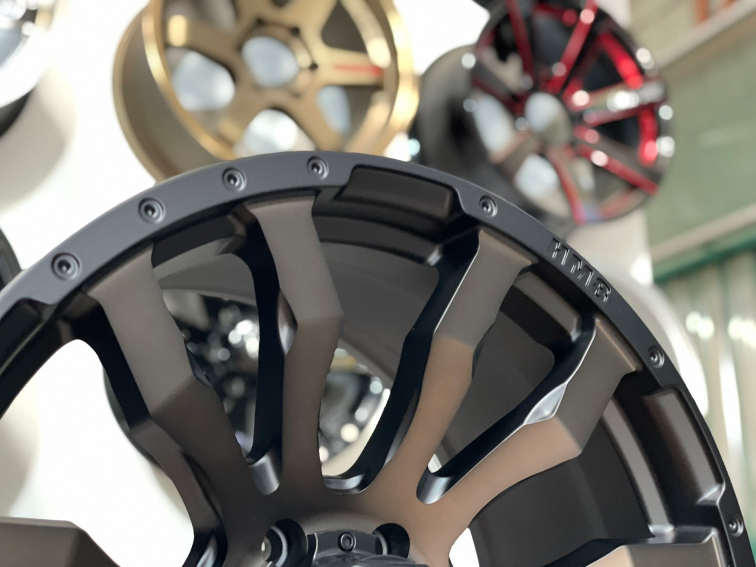 HAMMER HM8 20x9.5 6x139.7 ET20 MBDTล้อคุณภาพดีมีรับประกัน งานมาตรฐานคุณภาพดี