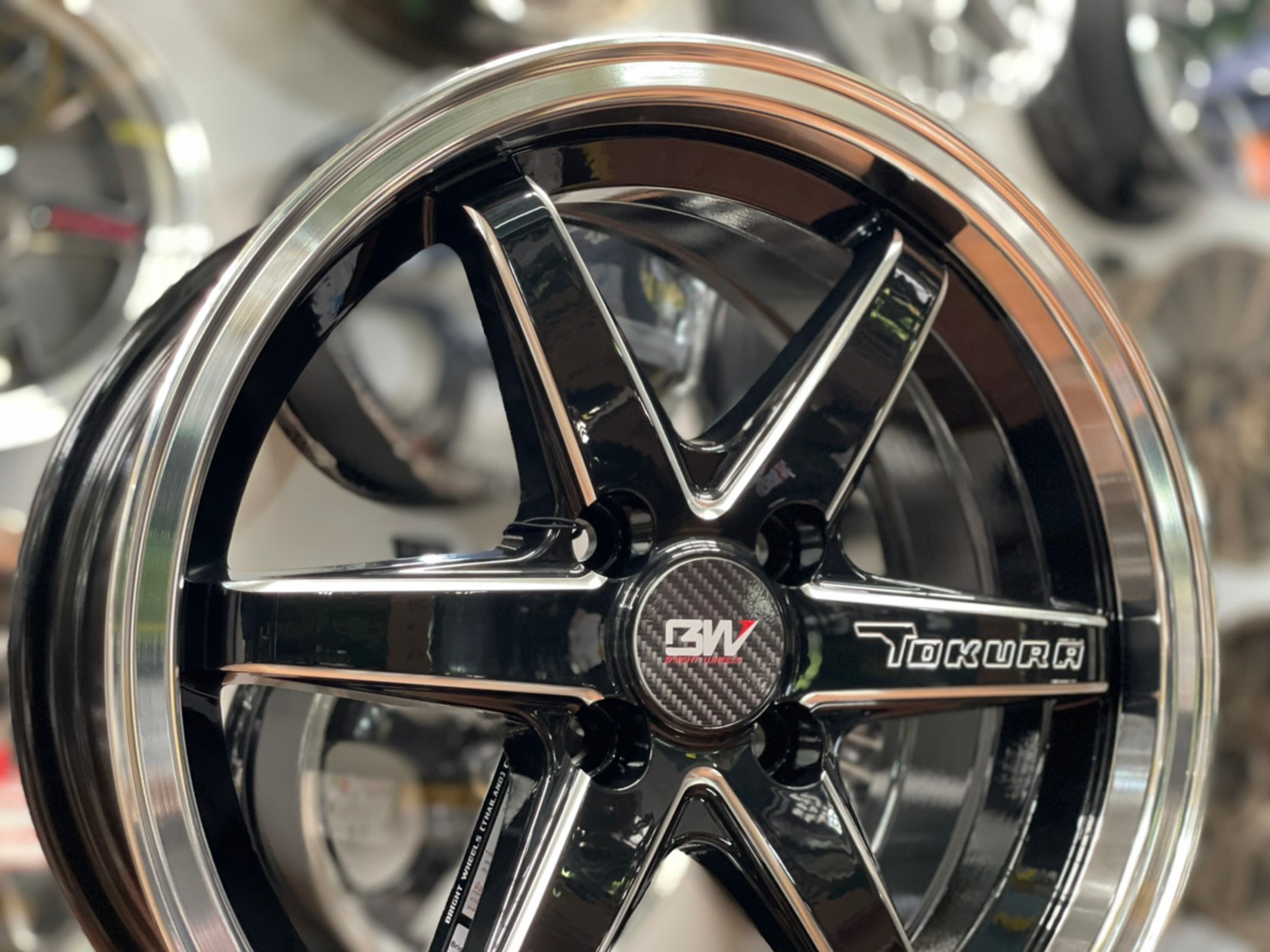 ล้อแม็กซ์ขอบ15 Brightwheels BW-54 ขอบ15 กว้าง7 ออฟ35 4รู100 สีดำขอบเงา(LP/B)