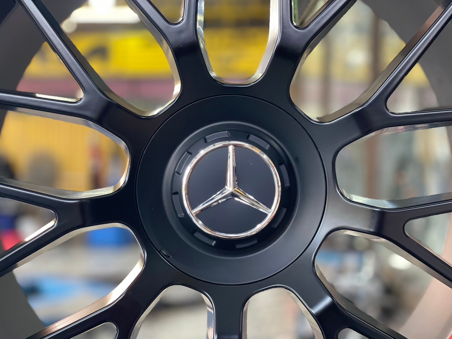 ล้อแม็กซ์ใหม่ สำหรับใส่รถ Mercedes-Benz ขอบ19" นิ้ว ล้อเบาผลิตแบบ Flow Forming